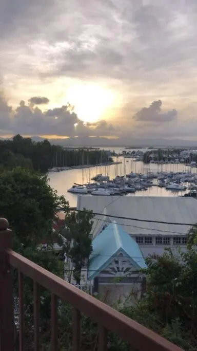 Apartmán Chambre D'Hotes Creole Bas Du Fort Le Gosier
