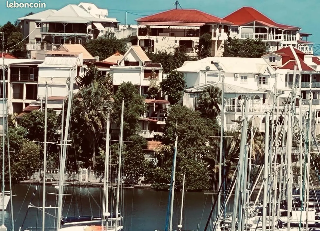 Apartmán Chambre D'Hotes Creole Bas Du Fort Le Gosier
